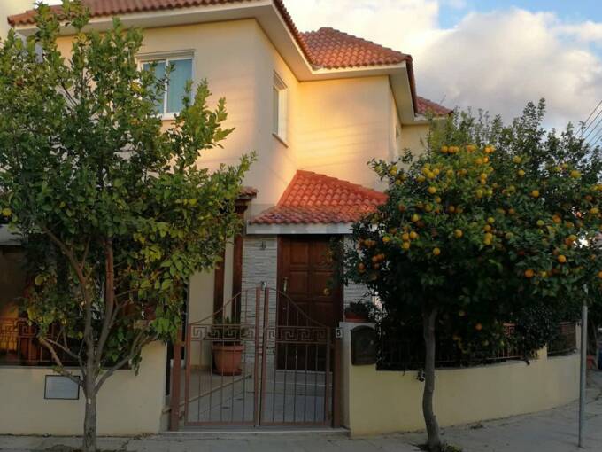 For Sale, Three-Bedroom Semi-Detached House in Strovolos