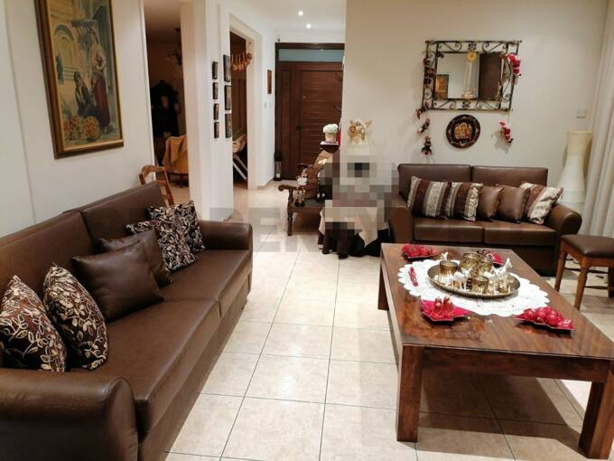 For Sale, Three-Bedroom plus Office Room Ground - floor House in Strovolos