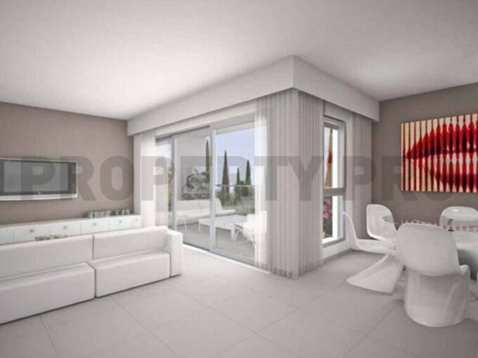 For Sale, Three-Bedroom Contemporary and Luxury Apartment in Dasoupolis