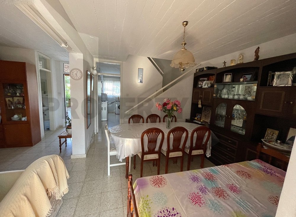 For Sale, Three-Bedroom Semi-Detached House in Anthoupolis