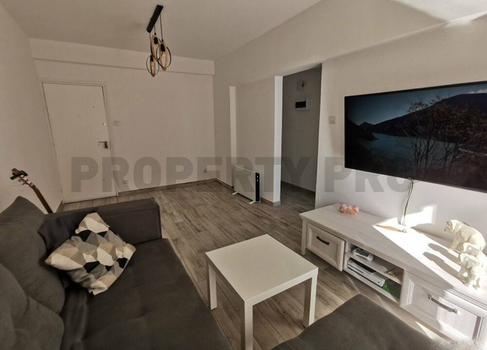 For Sale, Two-Bedroom Apartment in Agioi Omologites