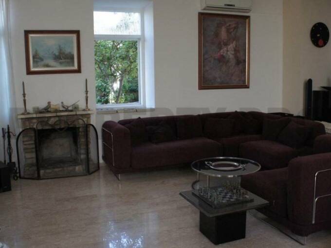 For Sale, 5bdr +Office Detached House in Archangelos