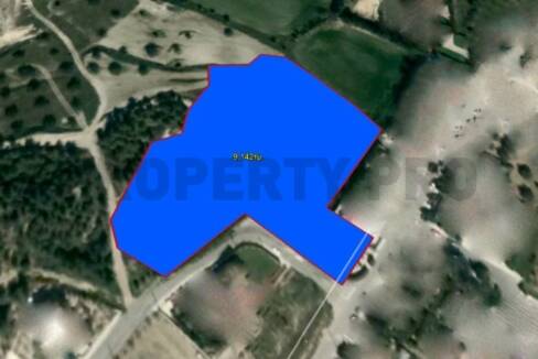 For Sale, Residential Land in Pera Oreinis