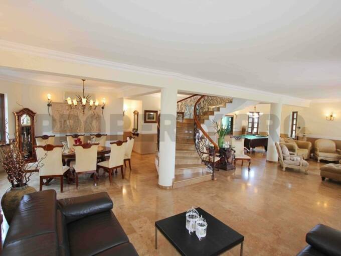 For Sale, 5-Bedroom Villa in Ekali, Limassol
