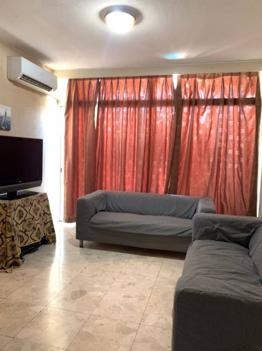 For Sale, Two-Bedroom Apartment in Agioi Omologites