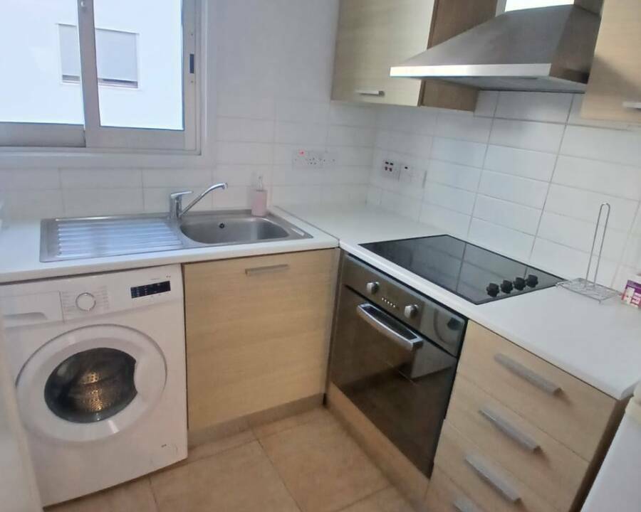 WhatsApp Image 2025-11-17 at 09.42.38