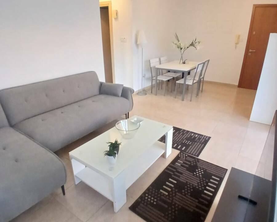 WhatsApp Image 2025-11-17 at 09.42.40 (1)