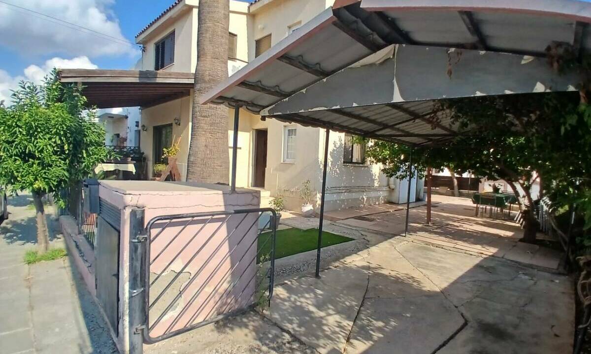 WhatsApp Image 2025-11-28 at 11.59.49 (2)