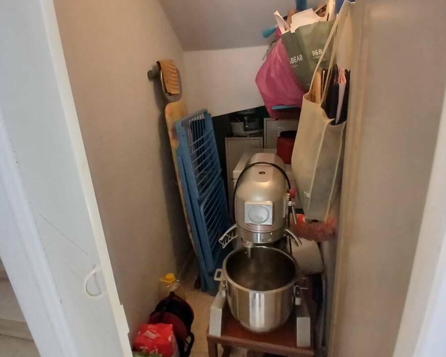 WhatsApp Image 2025-11-28 at 11.59.51