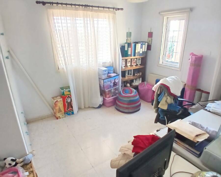 WhatsApp Image 2025-11-28 at 11.59.55 (1)