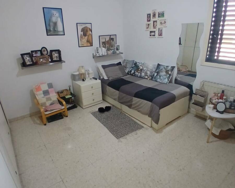 WhatsApp Image 2025-11-28 at 11.59.55