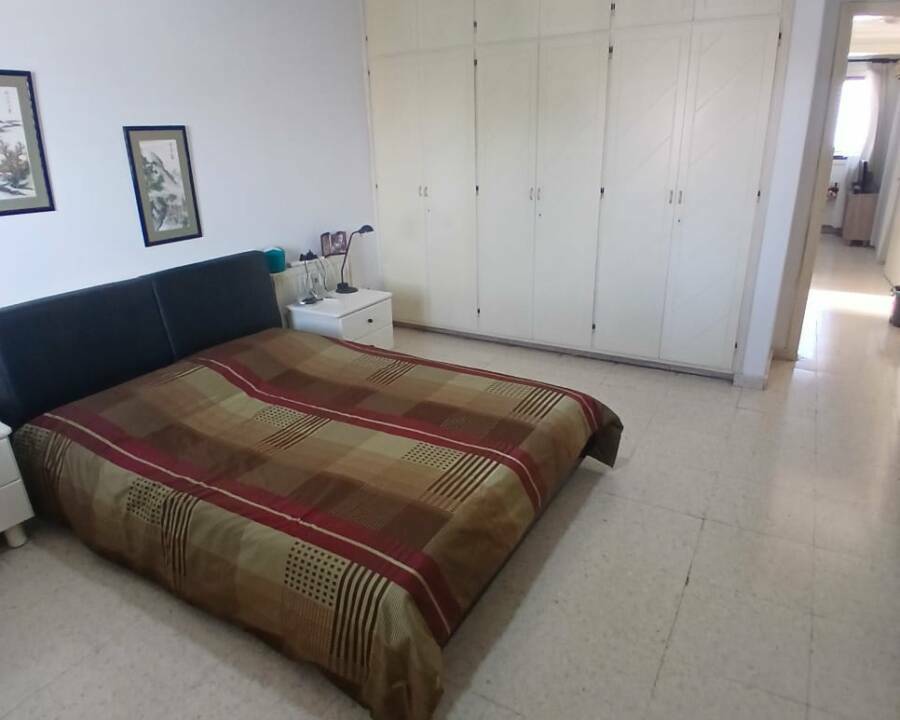 WhatsApp Image 2025-11-28 at 11.59.56