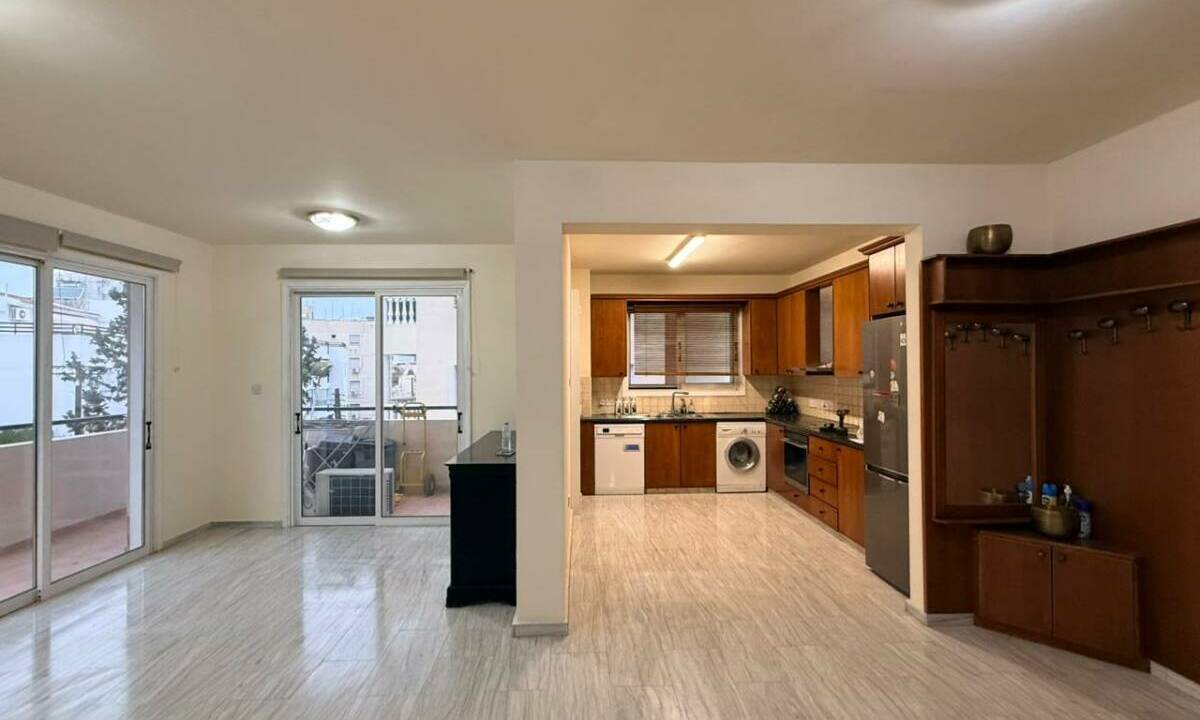 WhatsApp Image 2025-12-01 at 14.55.18 (1)