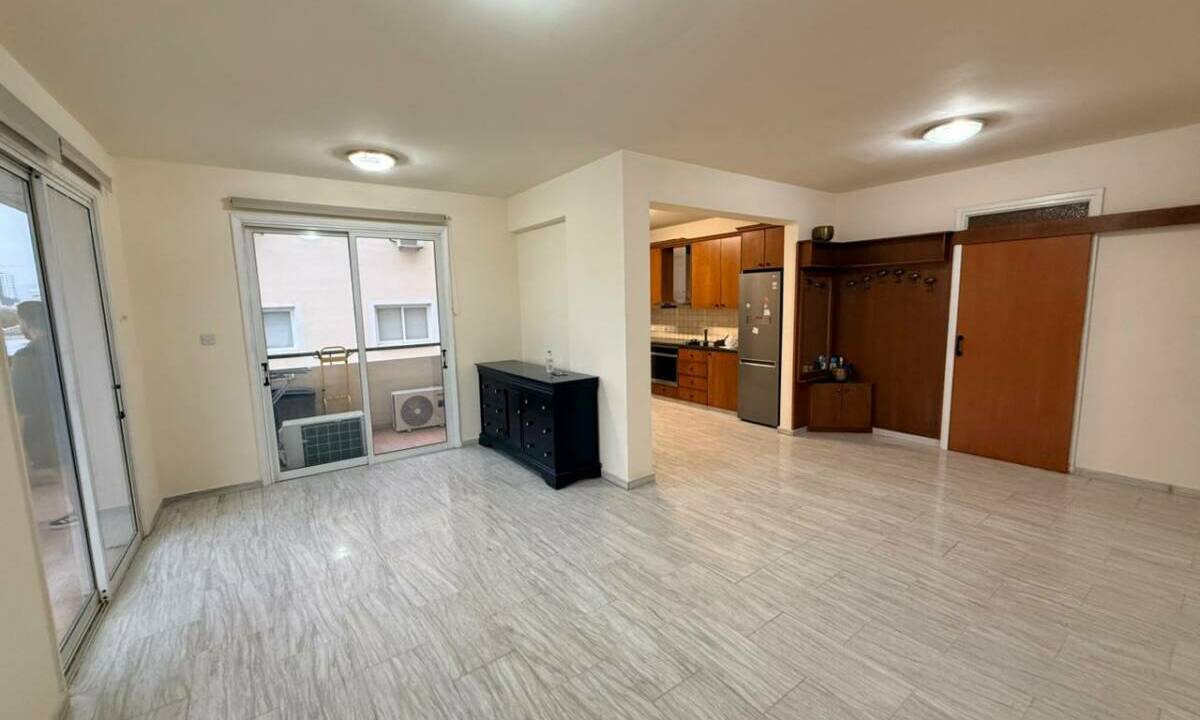 WhatsApp Image 2025-12-01 at 14.55.19