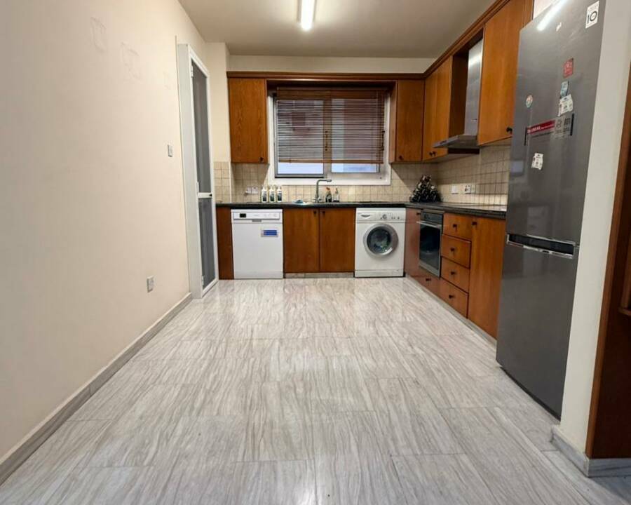 WhatsApp Image 2025-12-01 at 14.55.20 (1)