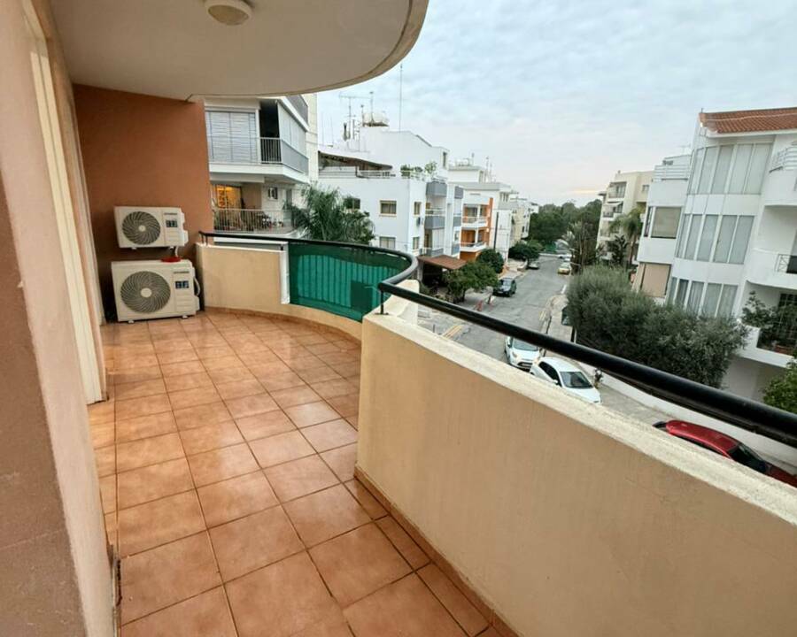 WhatsApp Image 2025-12-01 at 14.55.26