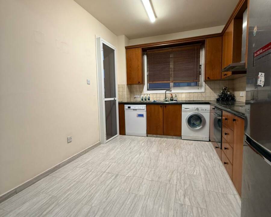 WhatsApp Image 2025-12-01 at 14.55.28