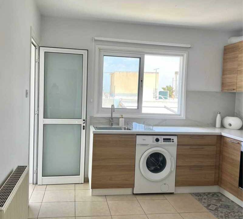 WhatsApp Image 2025-12-11 at 14.08.02 (1)