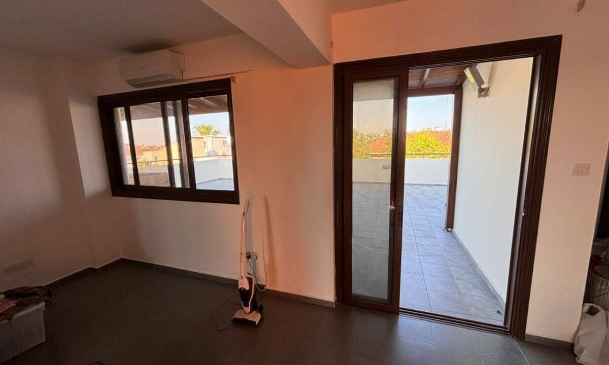 WhatsApp Image 2025-12-19 at 17.58.18 (5)