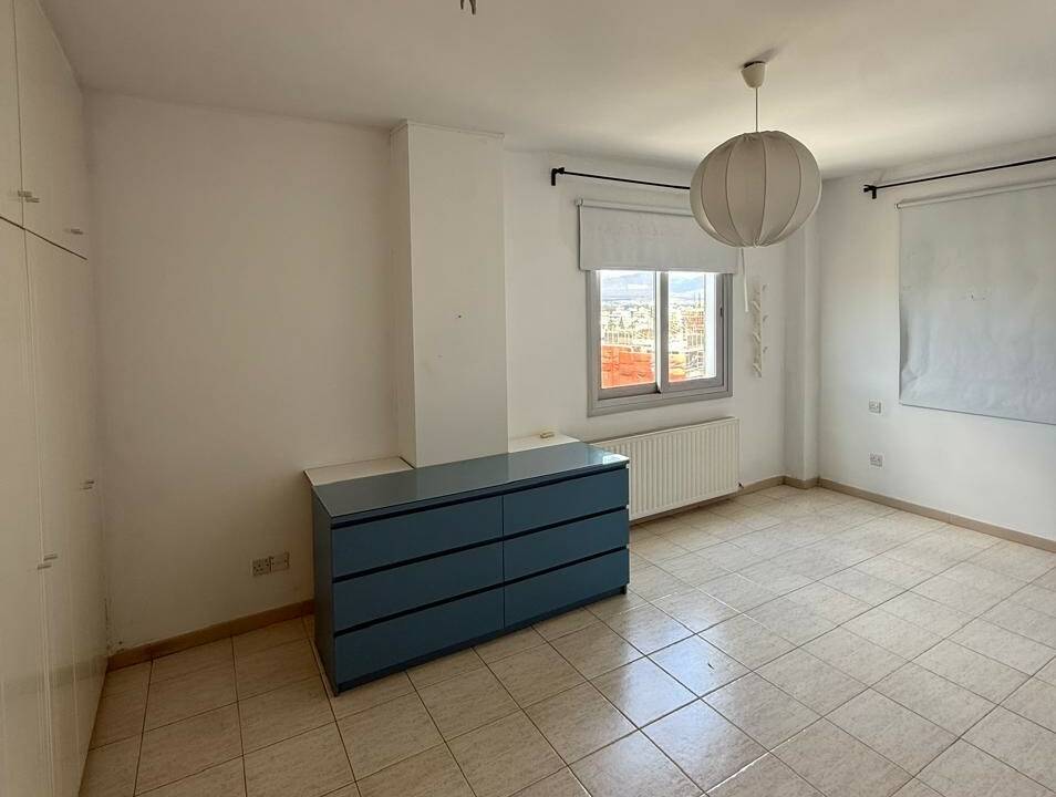 WhatsApp Image 2026-04-22 at 14.27.55 (17)