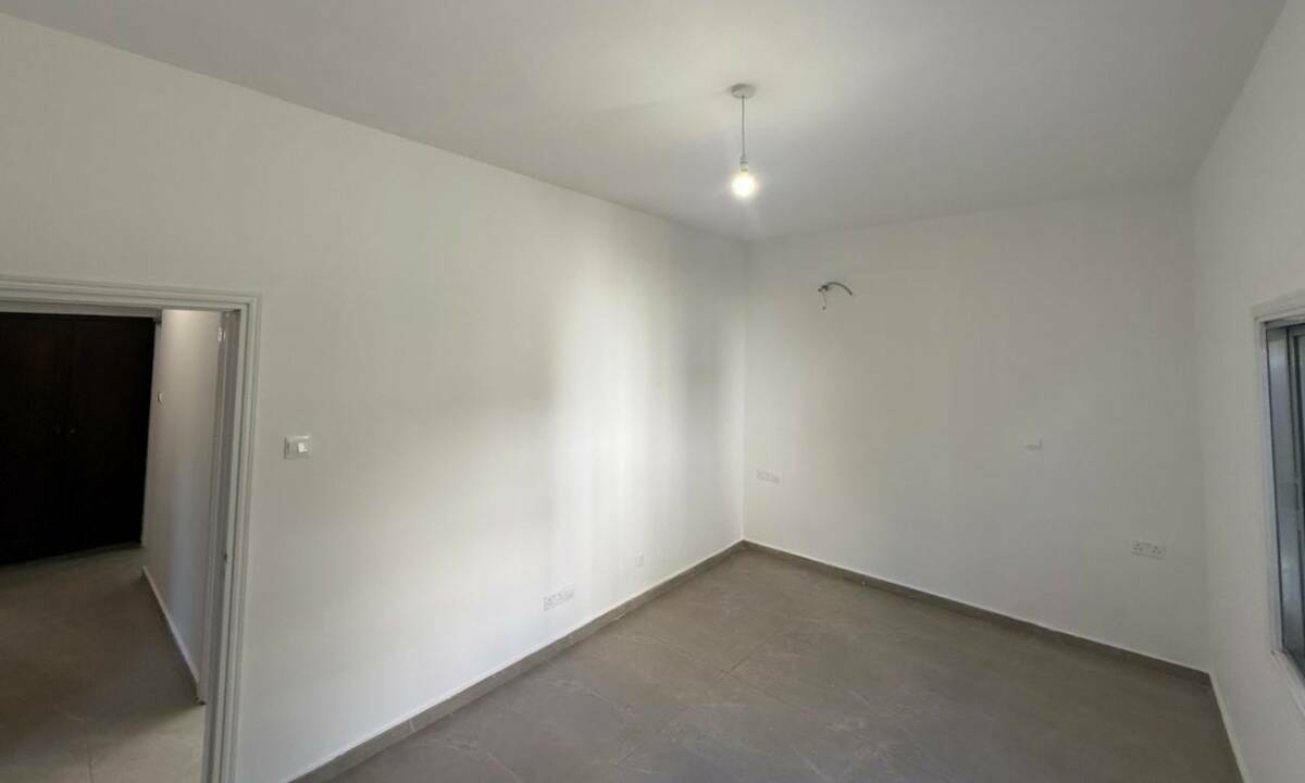 WhatsApp Image 2026-04-23 at 12.31.00 (1)