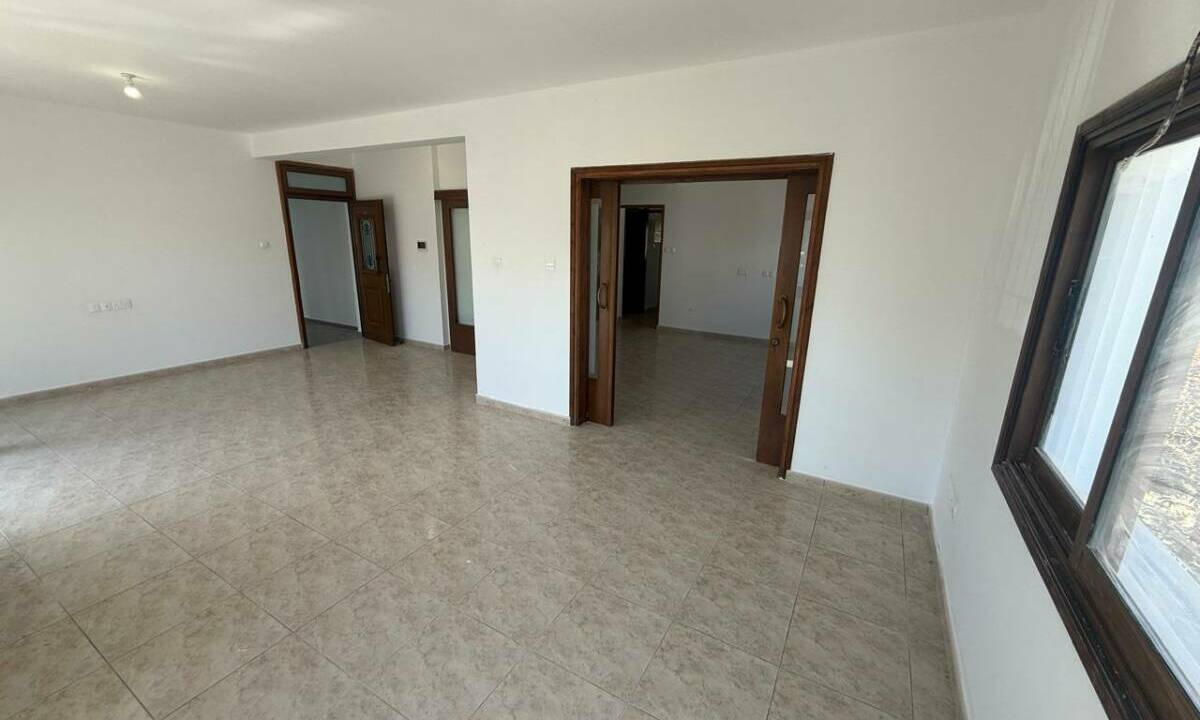 WhatsApp Image 2026-04-23 at 12.31.02 (3)